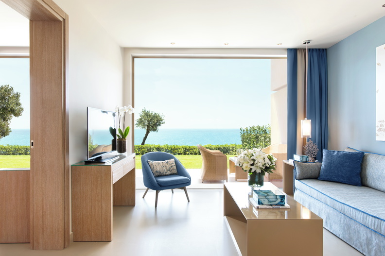 Tiara Holidays - Ikos Oceania - one bedroom family suite with private garden